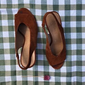 Cognac suede Madewell slingbacks w structural heel